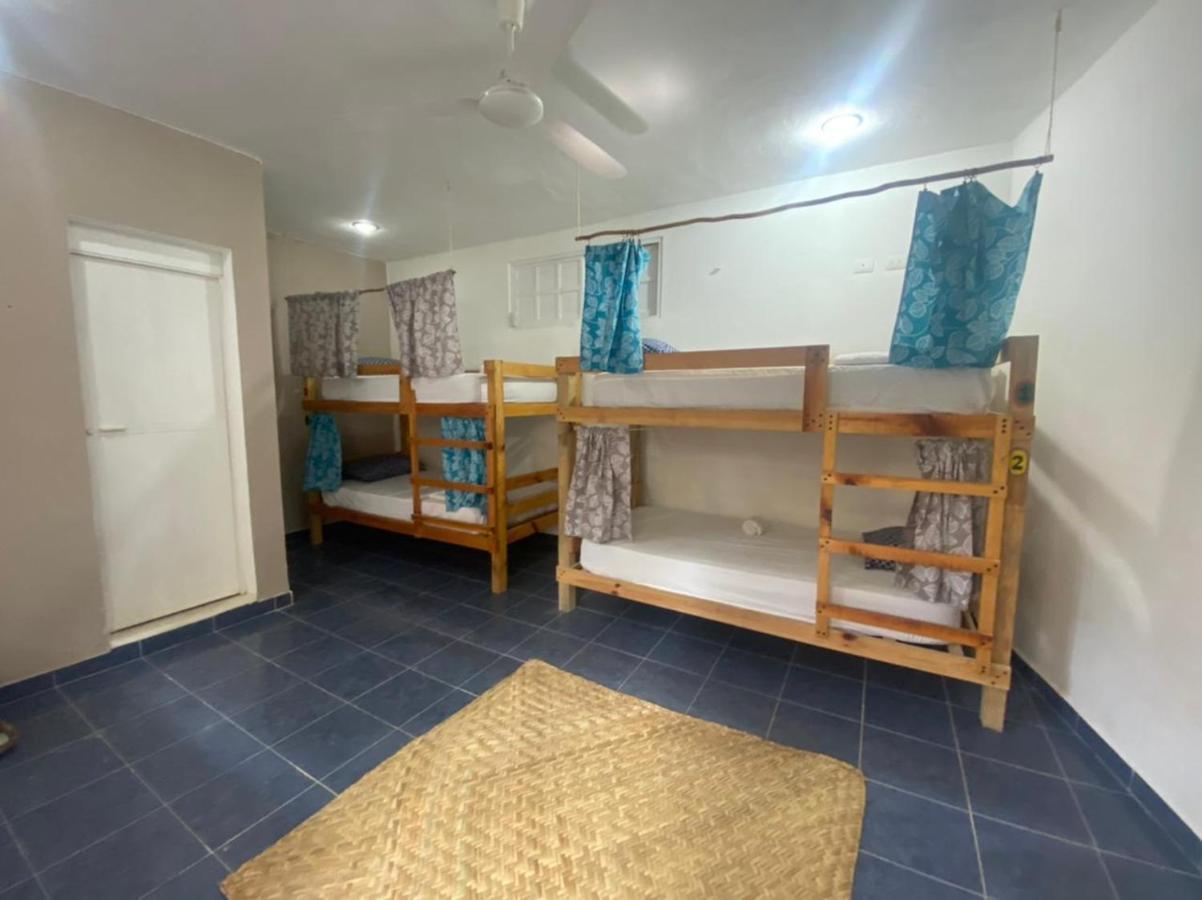 Barco Verde Hostel جزيرة هول بوكس المظهر الخارجي الصورة