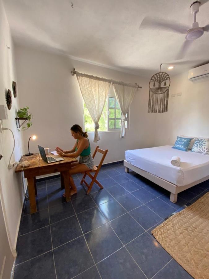 Barco Verde Hostel جزيرة هول بوكس المظهر الخارجي الصورة